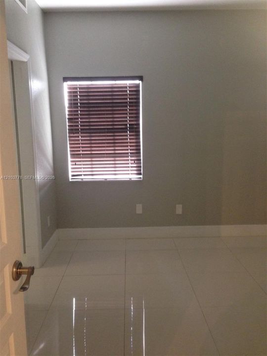 For Rent: $1,850 (1 beds, 1 baths, 763 Square Feet)