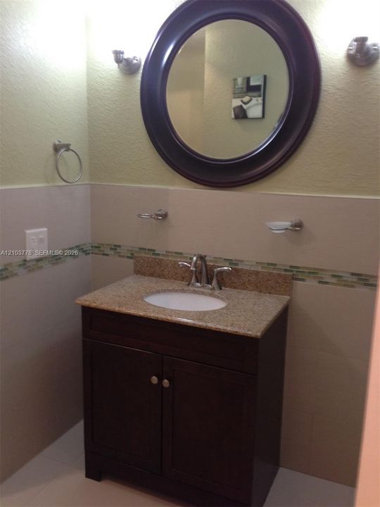For Rent: $1,850 (1 beds, 1 baths, 763 Square Feet)