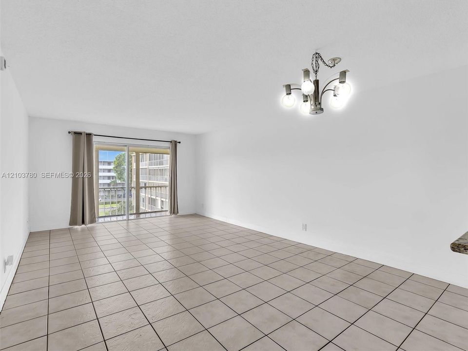 En Renta: $1,595 (1 camas, 1 baños, 775 Pies cuadrados)