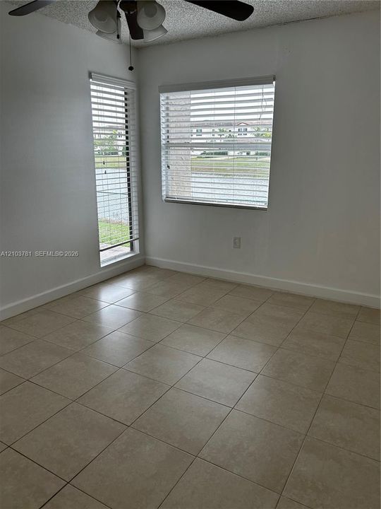 For Rent: $1,900 (1 beds, 1 baths, 770 Square Feet)