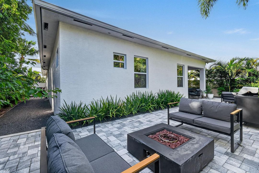 1515SE5thSt,Stuart-2026(73)