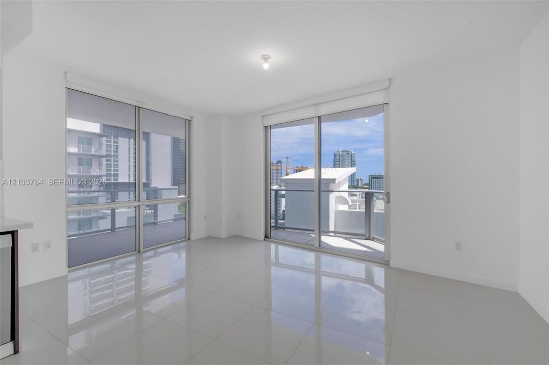En Venta: $760,000 (3 camas, 2 baños, 1273 Pies cuadrados)