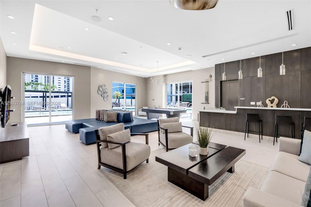 En Venta: $760,000 (3 camas, 2 baños, 1273 Pies cuadrados)