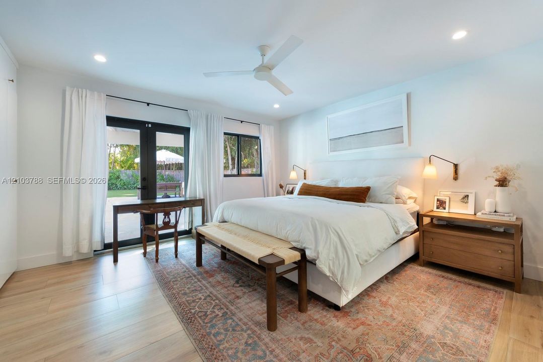 For Sale: $2,299,000 (4 beds, 3 baths, 1845 Square Feet)