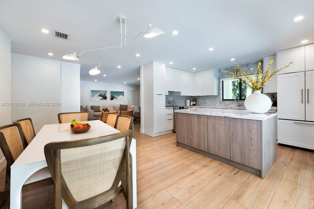 For Sale: $2,299,000 (4 beds, 3 baths, 1845 Square Feet)