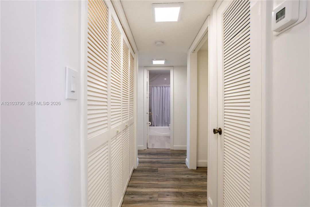 В аренду: $2,500 (2 спален, 2 ванн, 1250 Квадратных фут)