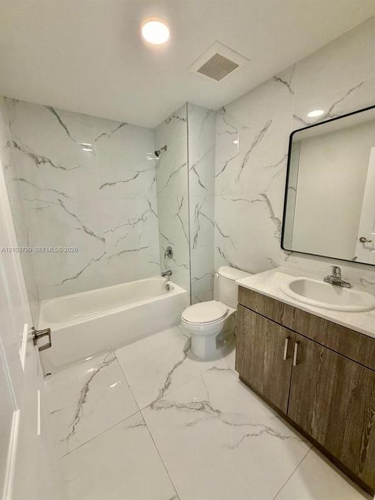 For Rent: $3,400 (3 beds, 2 baths, 1728 Square Feet)