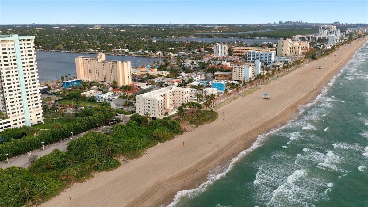 11-901 S Surf Rd, Hollywood, FL, 33019 -