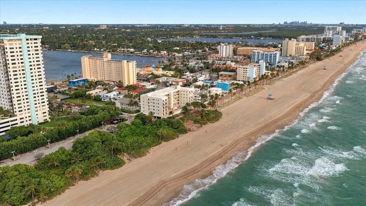 07-901 S Surf Rd, Hollywood, FL, 33019 -