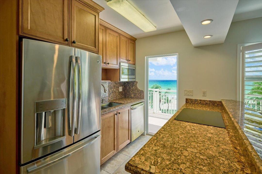 34-Kitchen