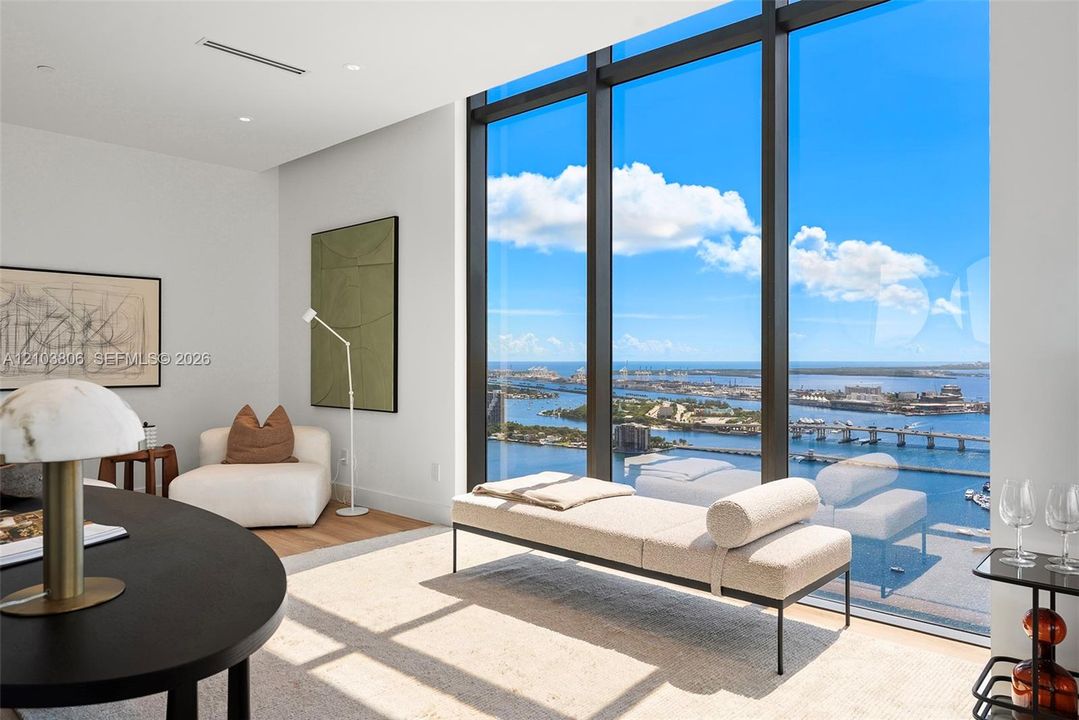 For Sale: $6,900,000 (5 beds, 4 baths, 0 Square Feet)