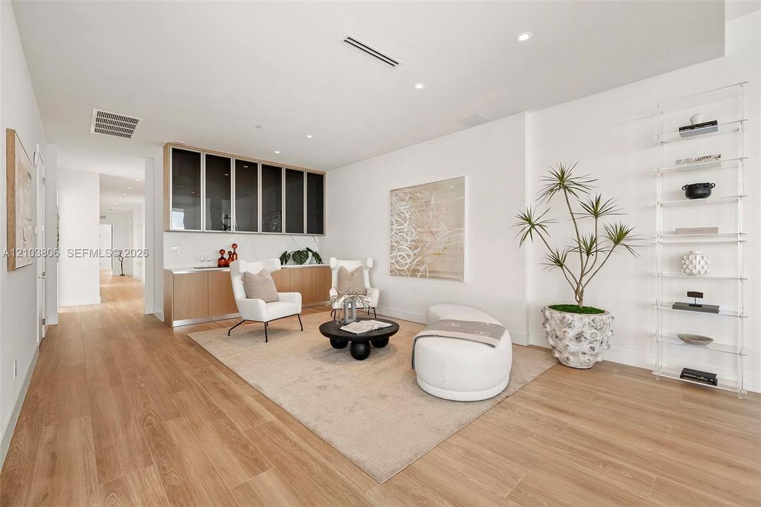 For Sale: $6,900,000 (5 beds, 4 baths, 0 Square Feet)