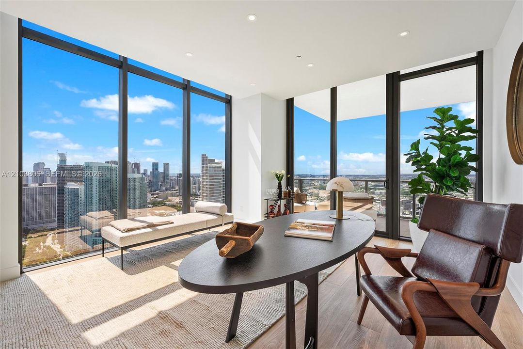 For Sale: $6,900,000 (5 beds, 4 baths, 0 Square Feet)