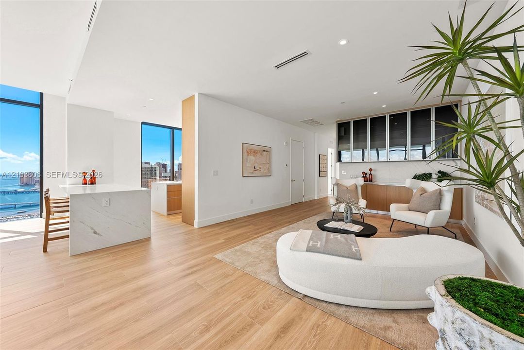 For Sale: $6,900,000 (5 beds, 4 baths, 0 Square Feet)