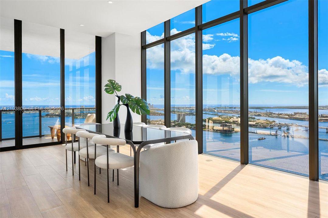 For Sale: $6,900,000 (5 beds, 4 baths, 0 Square Feet)