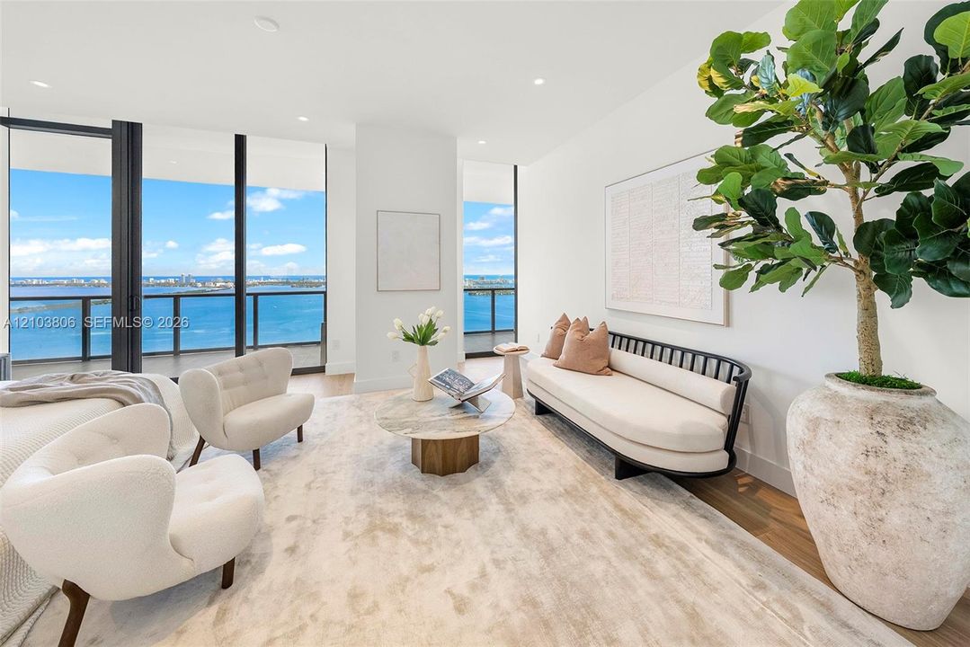 For Sale: $6,900,000 (5 beds, 4 baths, 0 Square Feet)