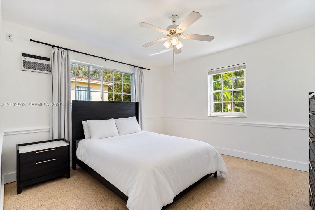 For Sale: $699,900 (3 beds, 2 baths, 1673 Square Feet)