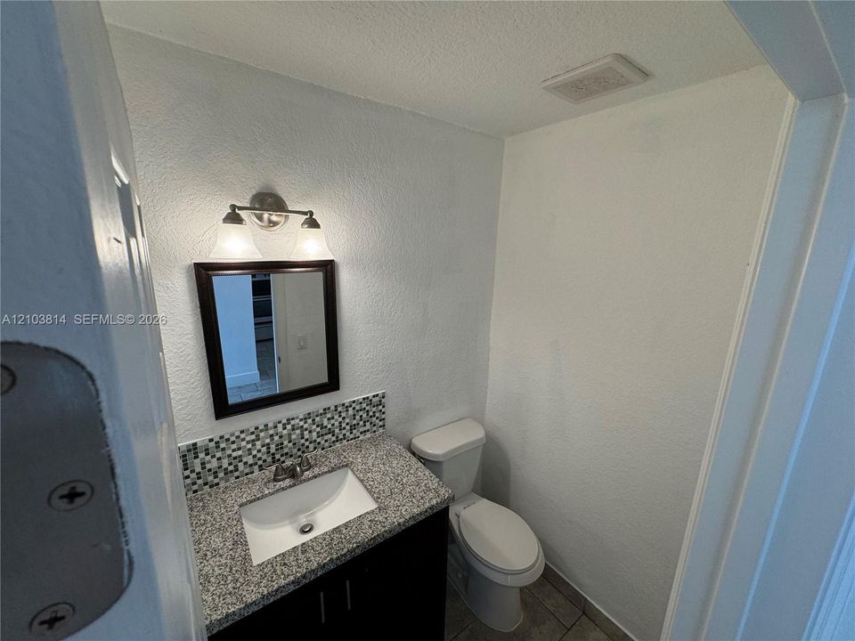 En Venta: $165,000 (1 camas, 1 baños, 710 Pies cuadrados)
