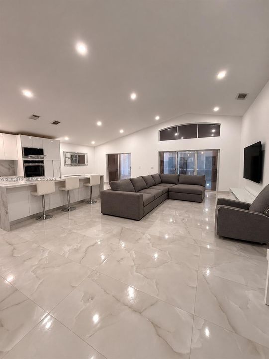 На продажу: $950,000 (3 спален, 2 ванн, 1628 Квадратных фут)