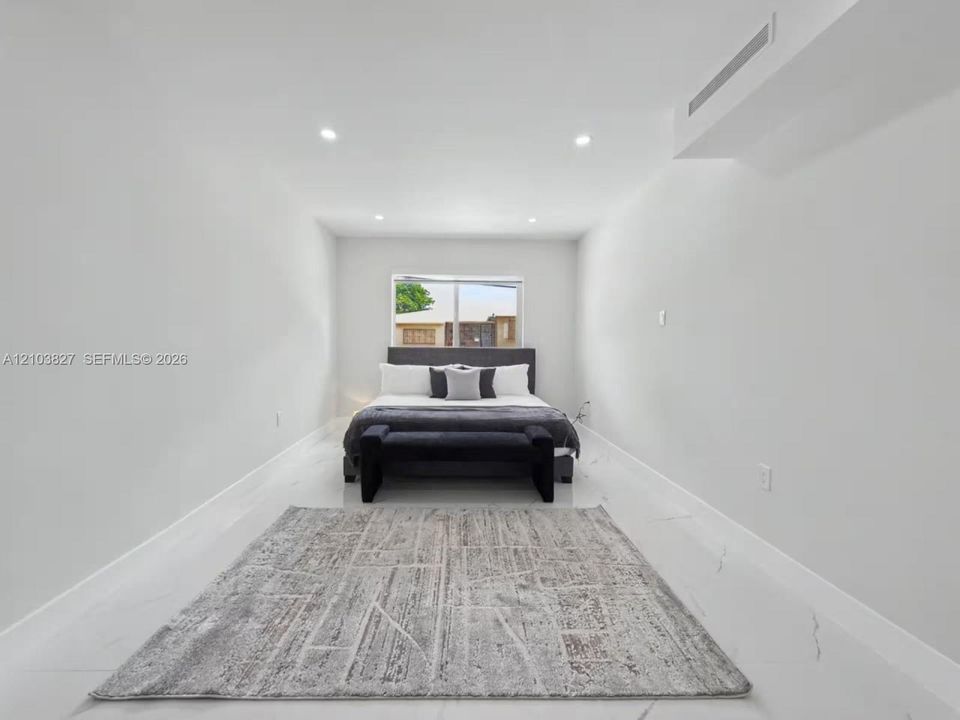 En Venta: $1,199,000 (3 camas, 2 baños, 1667 Pies cuadrados)