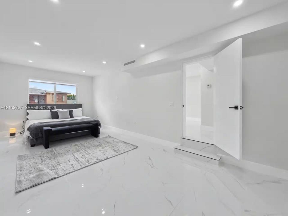 En Venta: $1,199,000 (3 camas, 2 baños, 1667 Pies cuadrados)