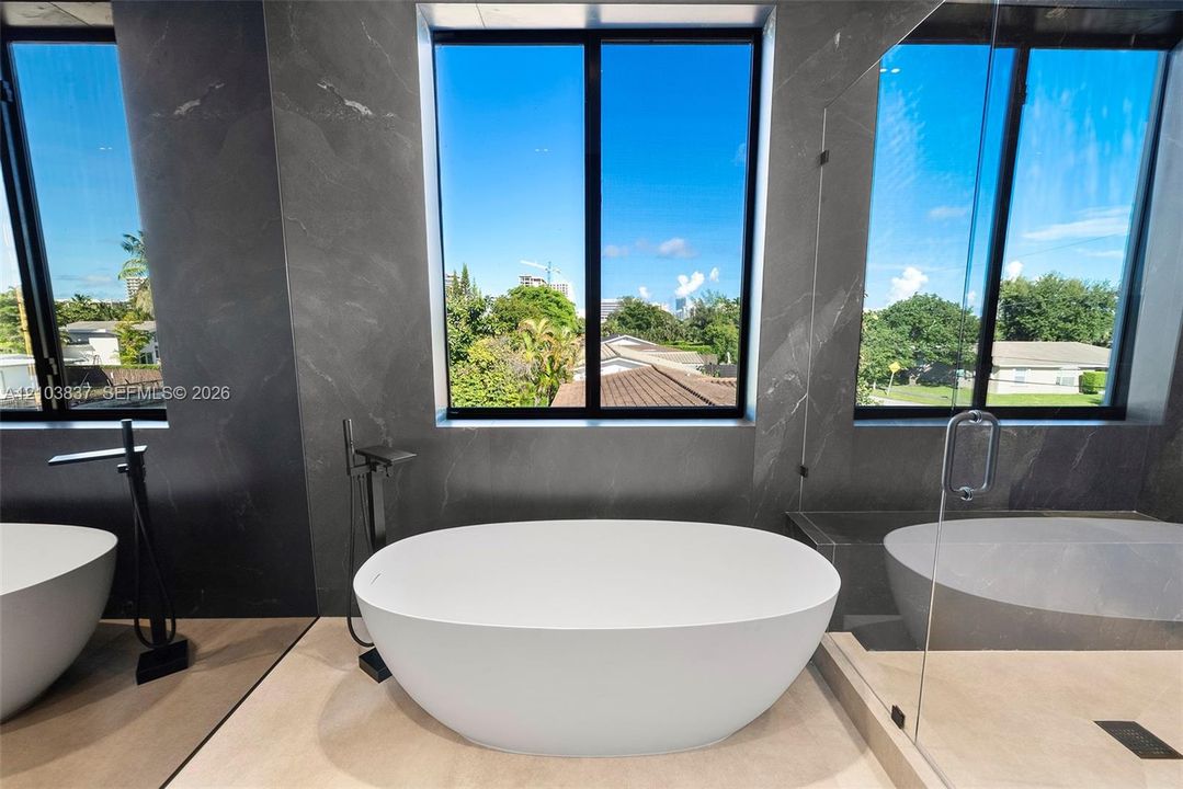 En Venta: $5,675,000 (6 camas, 6 baños, 0 Pies cuadrados)