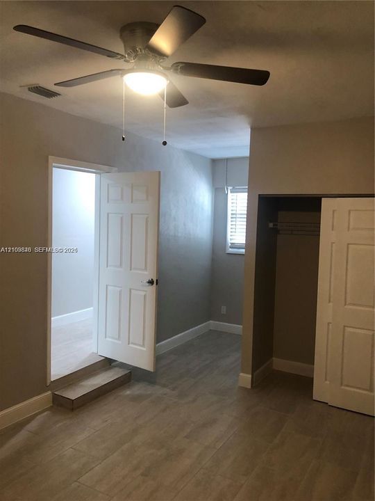 В аренду: $1,900 (2 спален, 2 ванн, 1768 Квадратных фут)