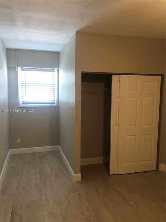 В аренду: $1,900 (2 спален, 2 ванн, 1768 Квадратных фут)