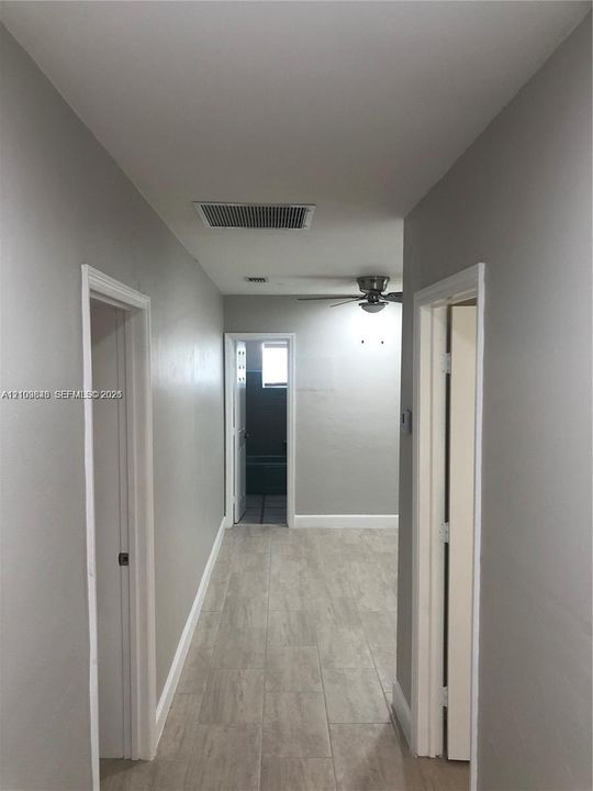 В аренду: $1,900 (2 спален, 2 ванн, 1768 Квадратных фут)