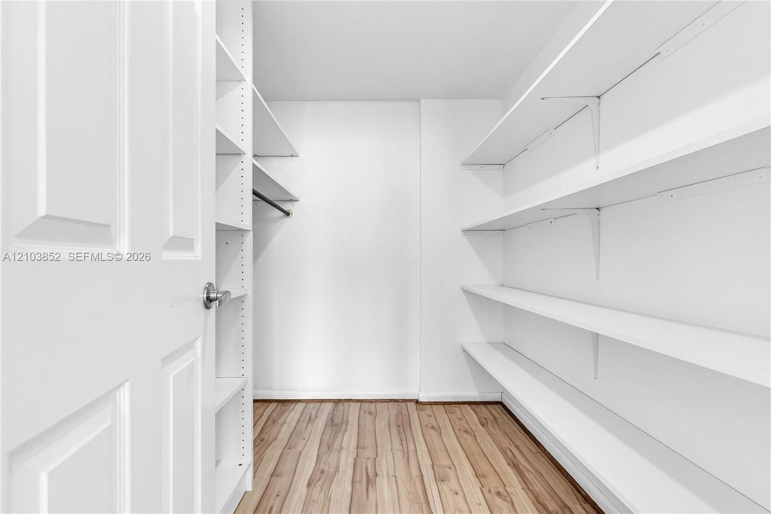 Master bedroom Closet