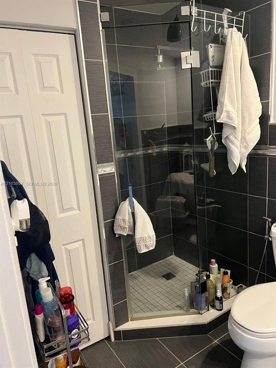 En Venta: $599,000 (4 camas, 4 baños, 0 Pies cuadrados)