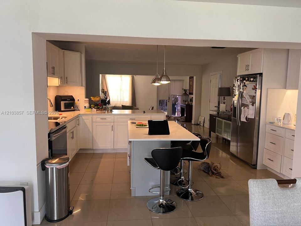 En Venta: $599,000 (4 camas, 4 baños, 0 Pies cuadrados)