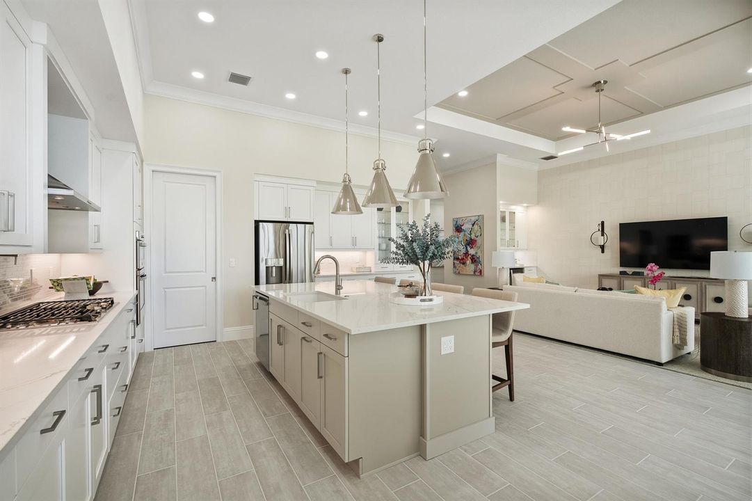 Callie model_14157 SW Belterra Drive _Lo