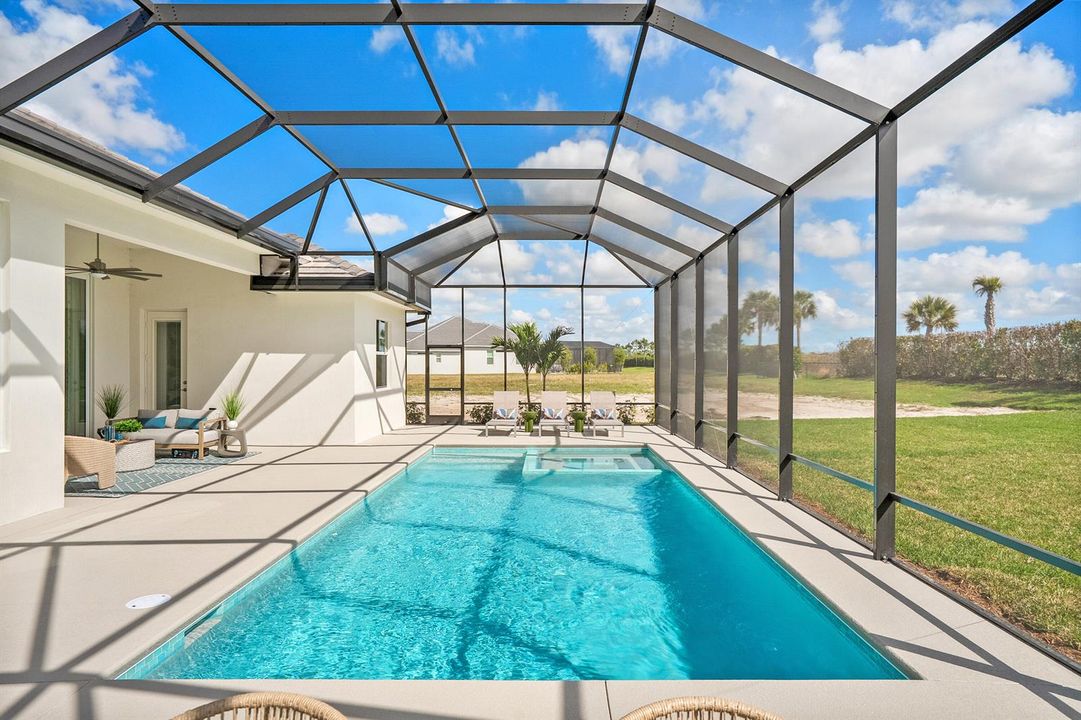 Callie model_14157 SW Belterra Drive _Lo