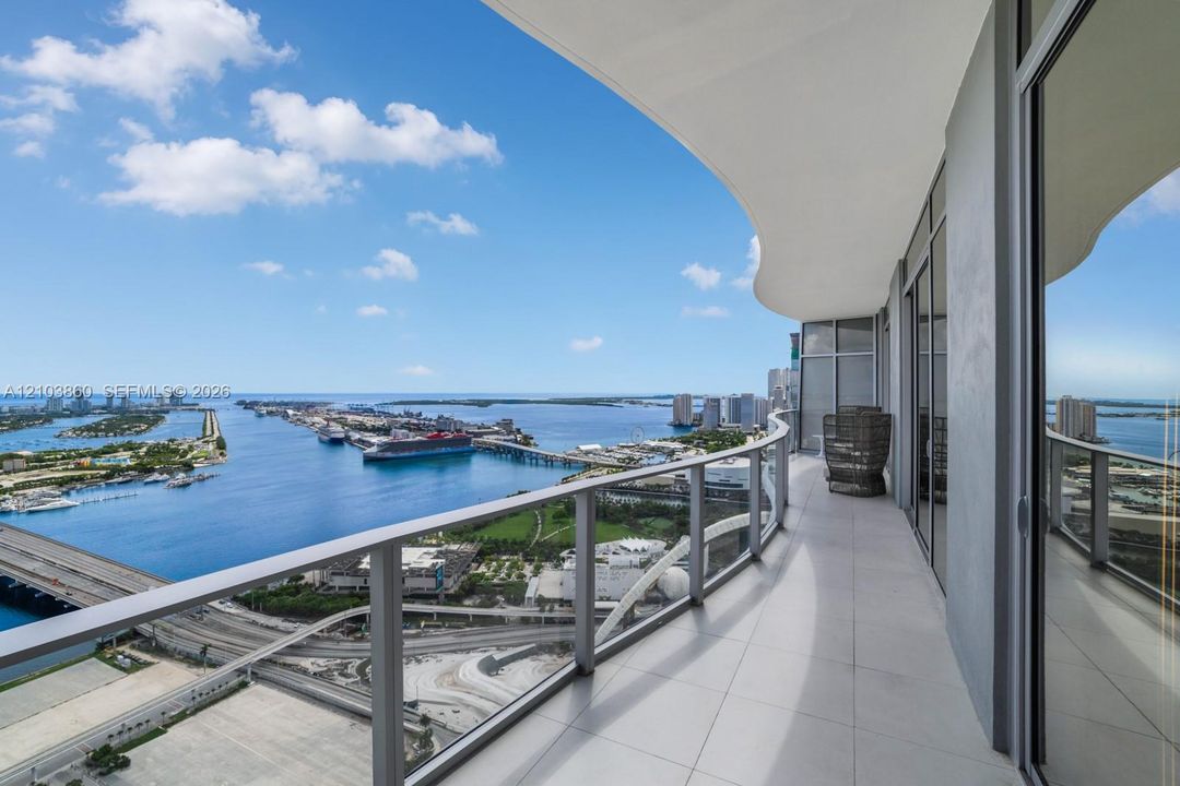 En Venta: $3,500,000 (3 camas, 3 baños, 0 Pies cuadrados)