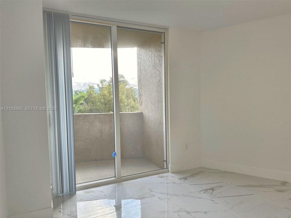 В аренду: $2,440 (1 спален, 1 ванн, 860 Квадратных фут)