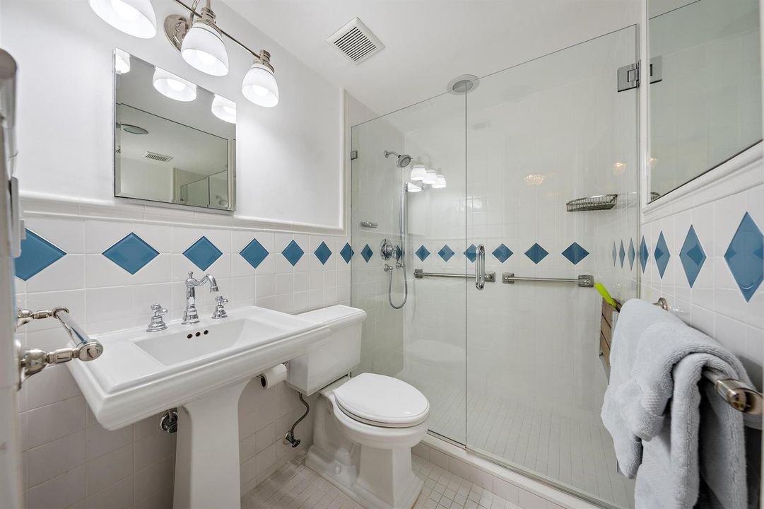Guest bath