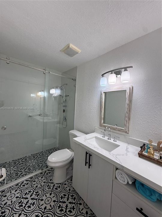 For Rent: $2,800 (2 beds, 2 baths, 1353 Square Feet)