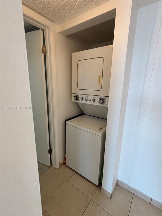 En Renta: $2,150 (2 camas, 2 baños, 850 Pies cuadrados)