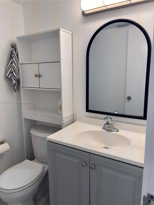 En Renta: $2,150 (2 camas, 2 baños, 850 Pies cuadrados)