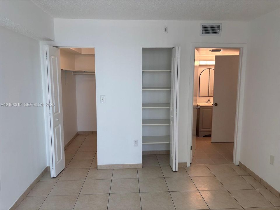 En Renta: $2,150 (2 camas, 2 baños, 850 Pies cuadrados)