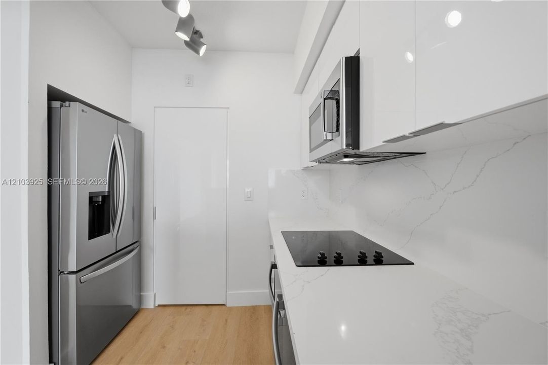 En Renta: $6,100 (3 camas, 2 baños, 1416 Pies cuadrados)