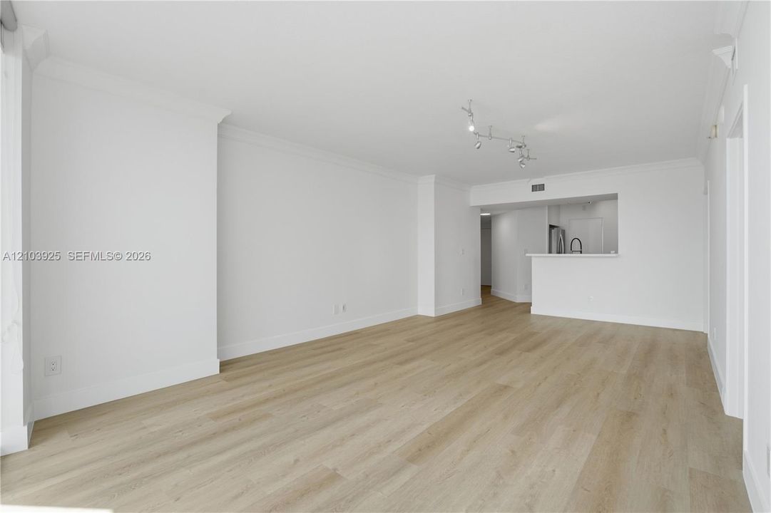 En Renta: $6,100 (3 camas, 2 baños, 1416 Pies cuadrados)