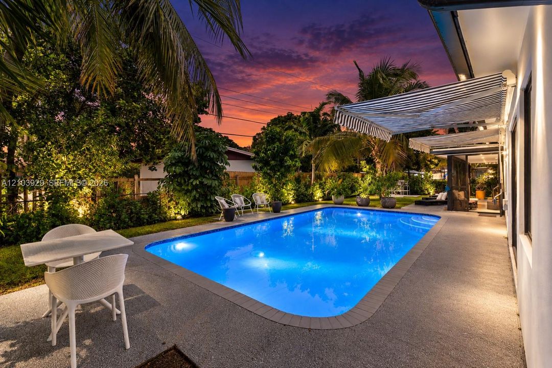 For Sale: $659,000 (4 beds, 3 baths, 1935 Square Feet)