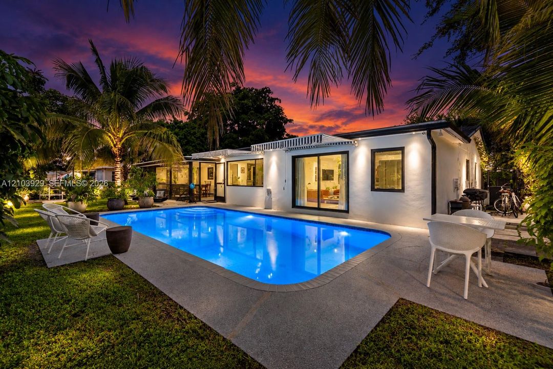 For Sale: $659,000 (4 beds, 3 baths, 1935 Square Feet)