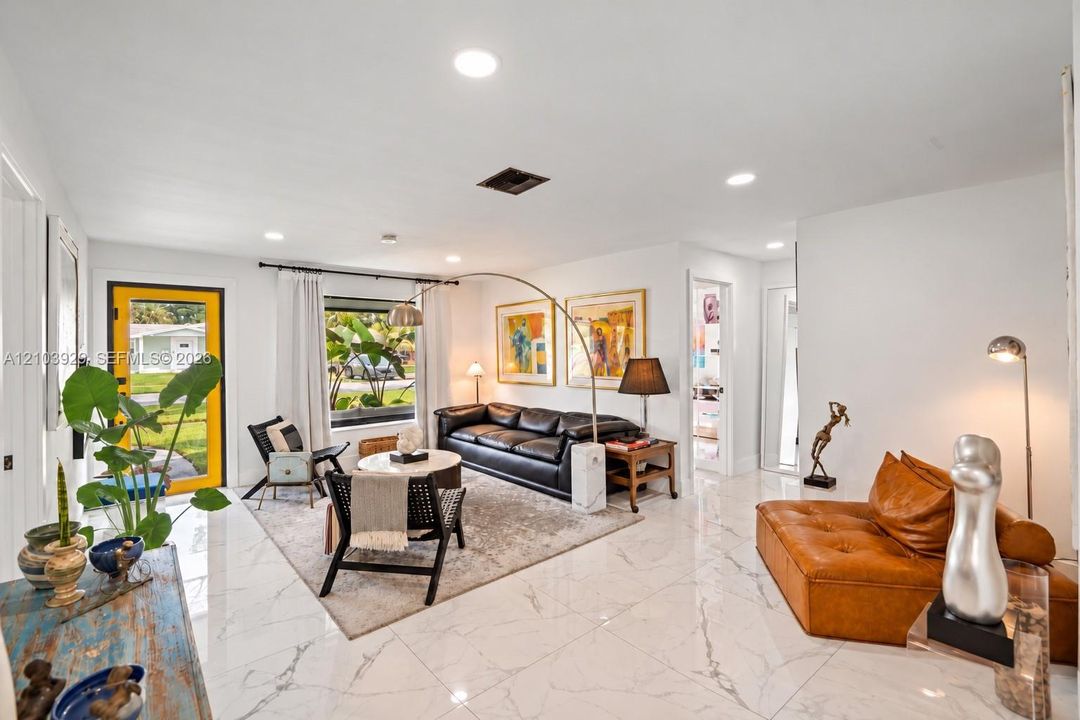 For Sale: $659,000 (4 beds, 3 baths, 1935 Square Feet)