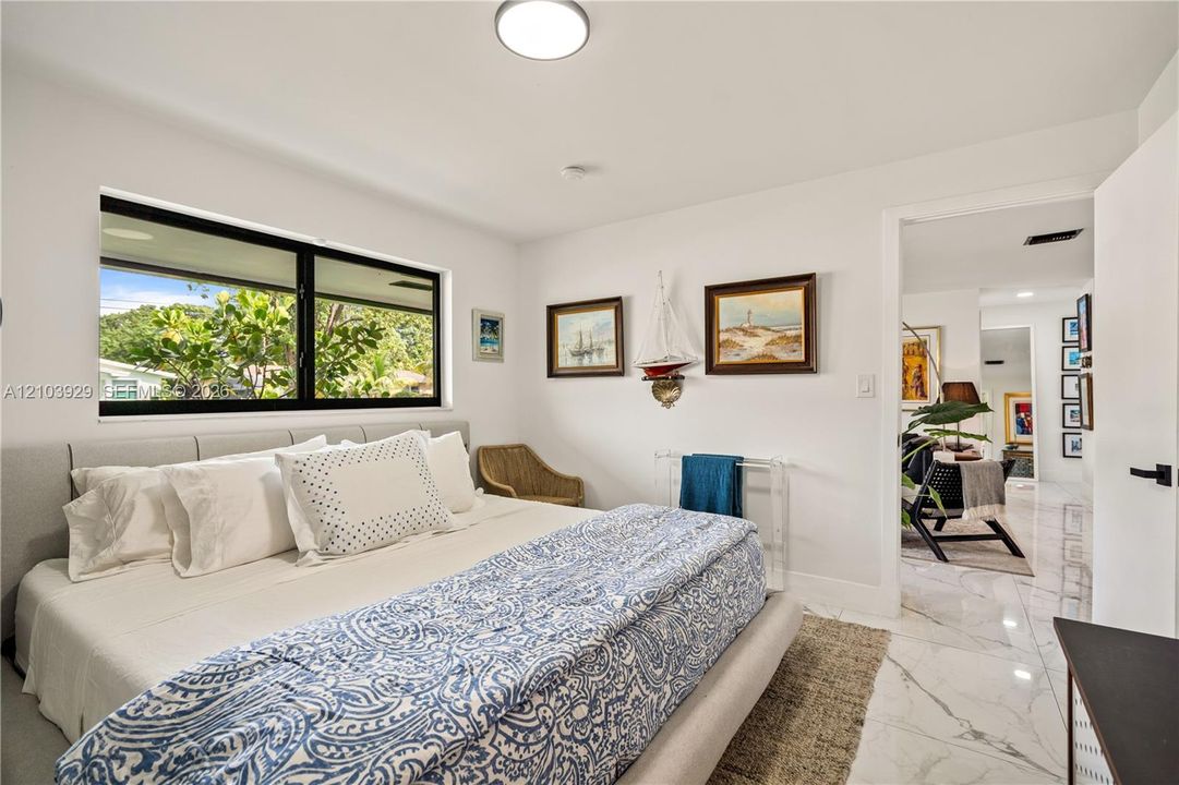 For Sale: $659,000 (4 beds, 3 baths, 1935 Square Feet)
