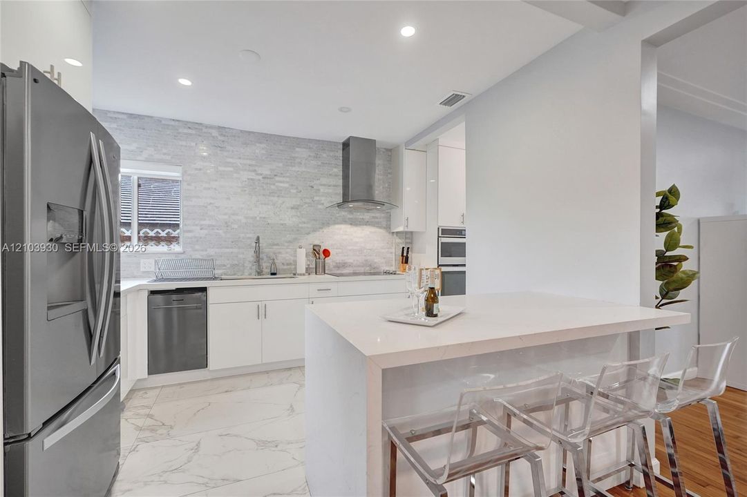 En Venta: $825,000 (2 camas, 2 baños, 1434 Pies cuadrados)