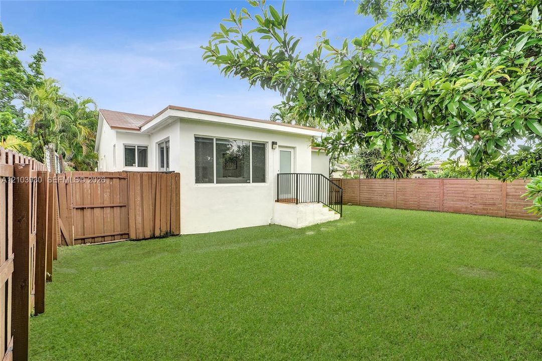 En Venta: $825,000 (2 camas, 2 baños, 1434 Pies cuadrados)