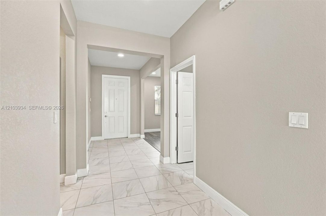 На продажу: $459,000 (4 спален, 3 ванн, 3006 Квадратных фут)